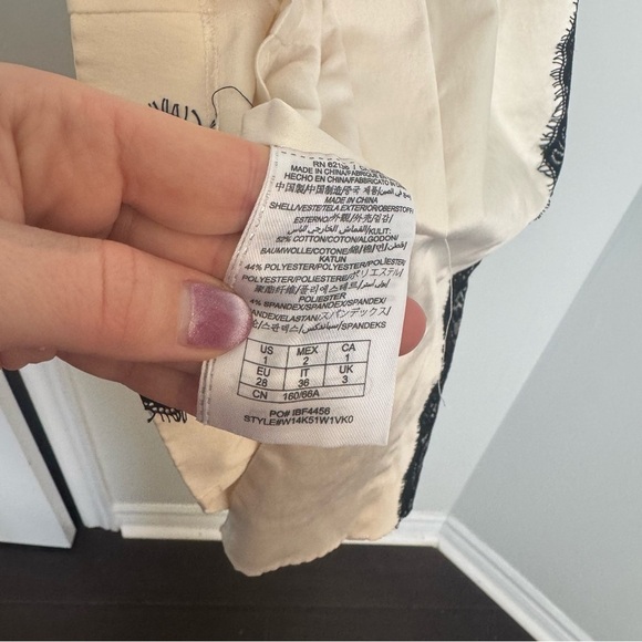 Vintage Y2K guess Cream and Black Lace Dress 1 - Picture 8 of 8